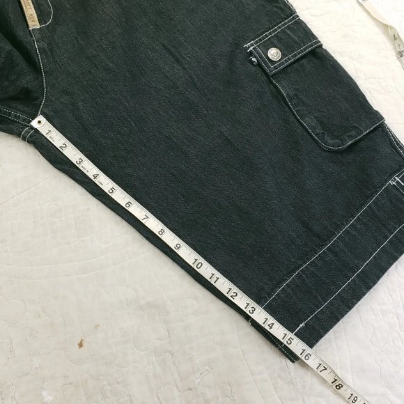 Outkast Clothing Co Denim Jean Cargo Shorts Mens Measure 38 Black - Picture 5 of 10